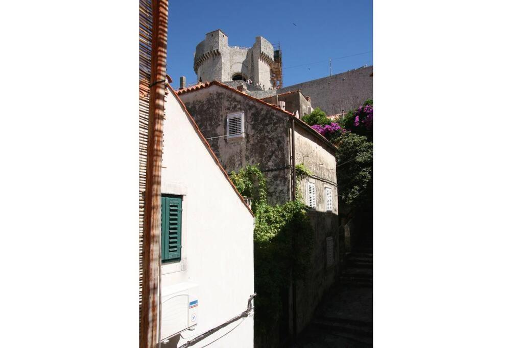 1-Bdrm With Terrace In The Old Town Apartment Dubrovnik Ngoại thất bức ảnh